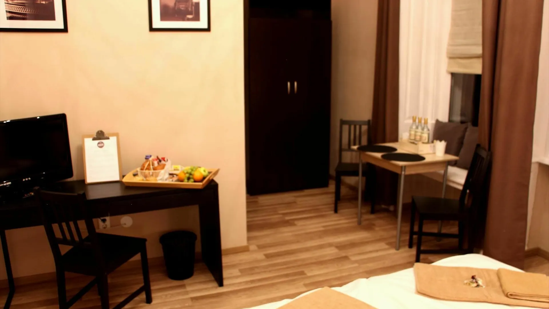 Budapest Ville Bed & Breakfast 3*,