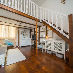 https://agria-vintage-apartman.egerhotels.net