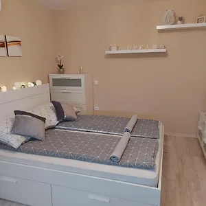 Apartman Hattyú Apartman 